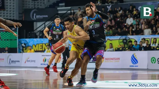 Kesatria Bengawan Solo vs Amartha Hangtuah Jakarta, IBL 2024